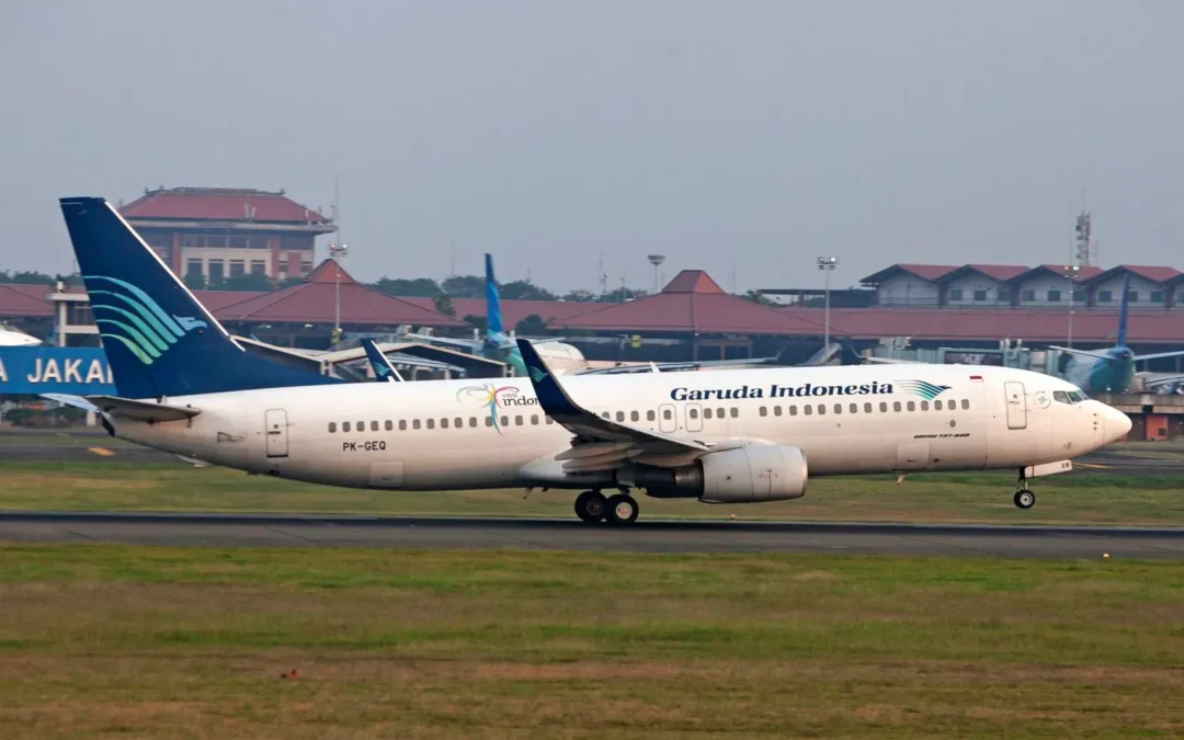 Real Boeing 737-800 Next Generation airliner taking off, representing the 737 type rating training at Las Vegas Flight Academy