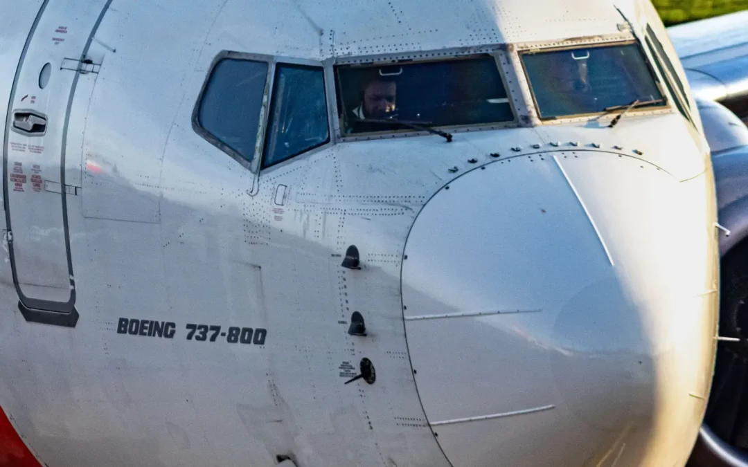 Boeing 737-800 cockpit flight deck used for type rating training